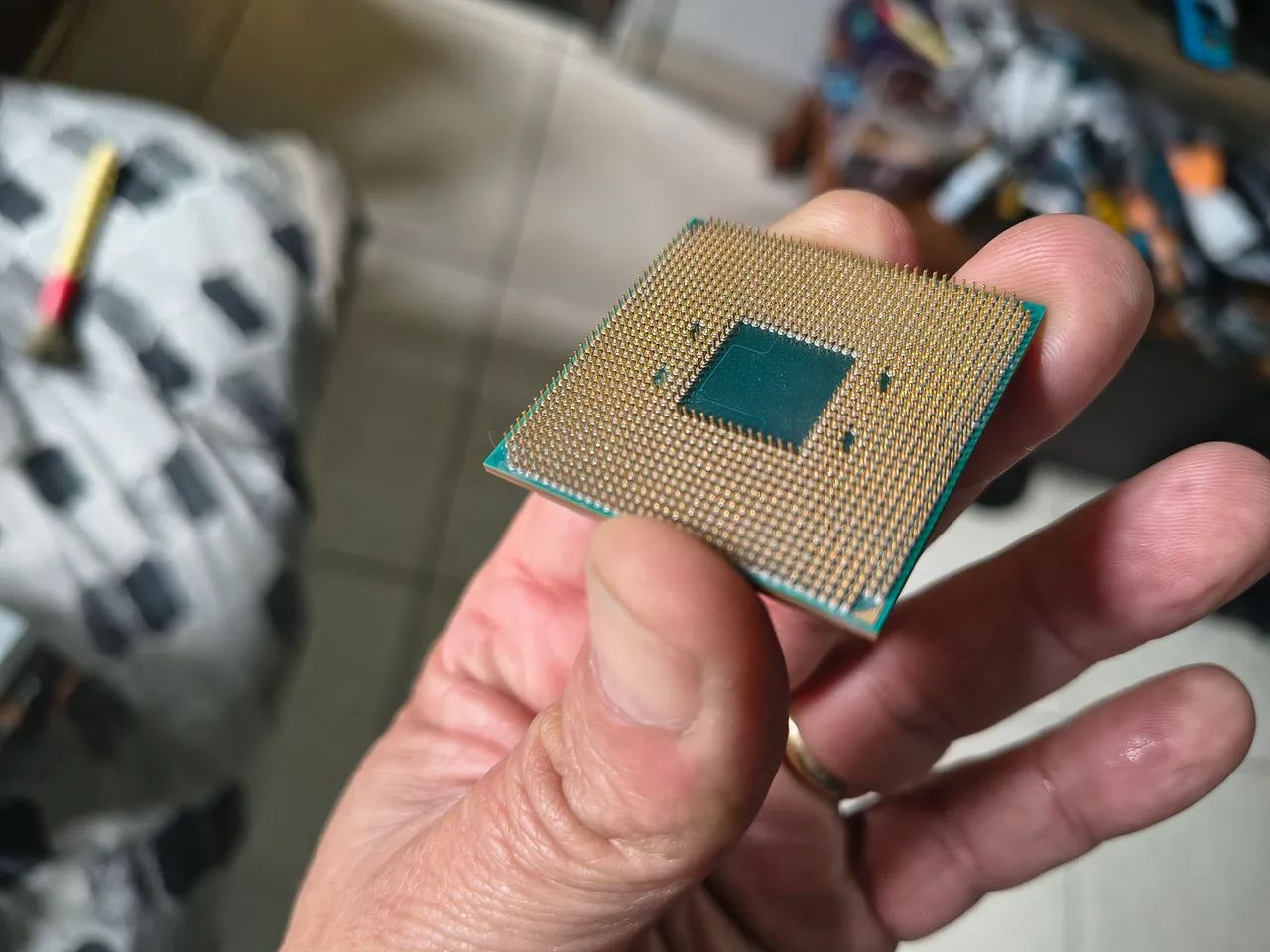 AMD Ryzen 5 3400G Zerado - Foto 3
