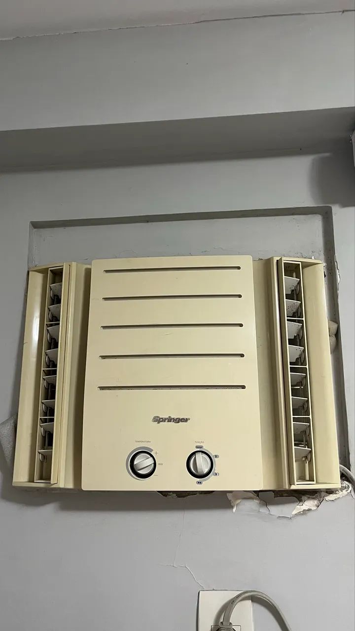 Ar condicionado Springer 7500 BTUs