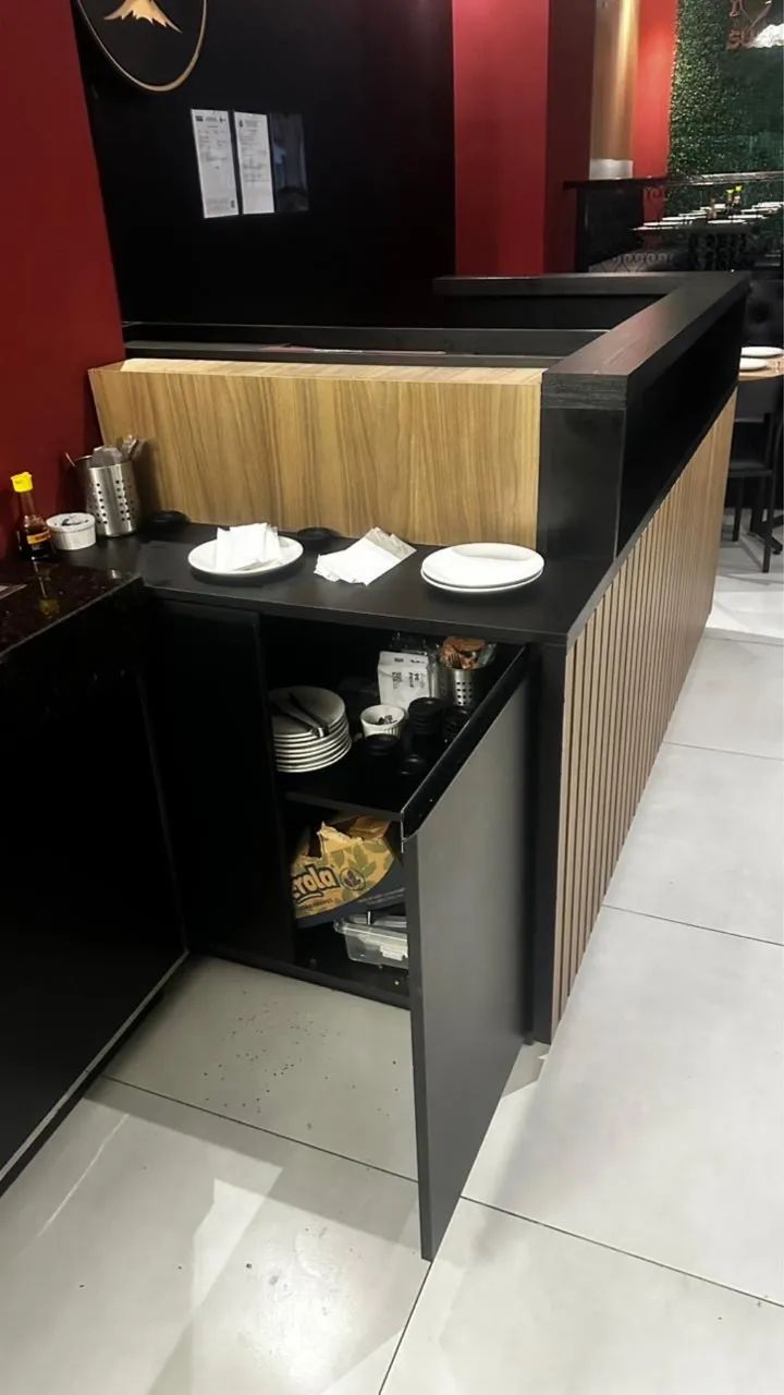 Reception Counter438561252259276801
