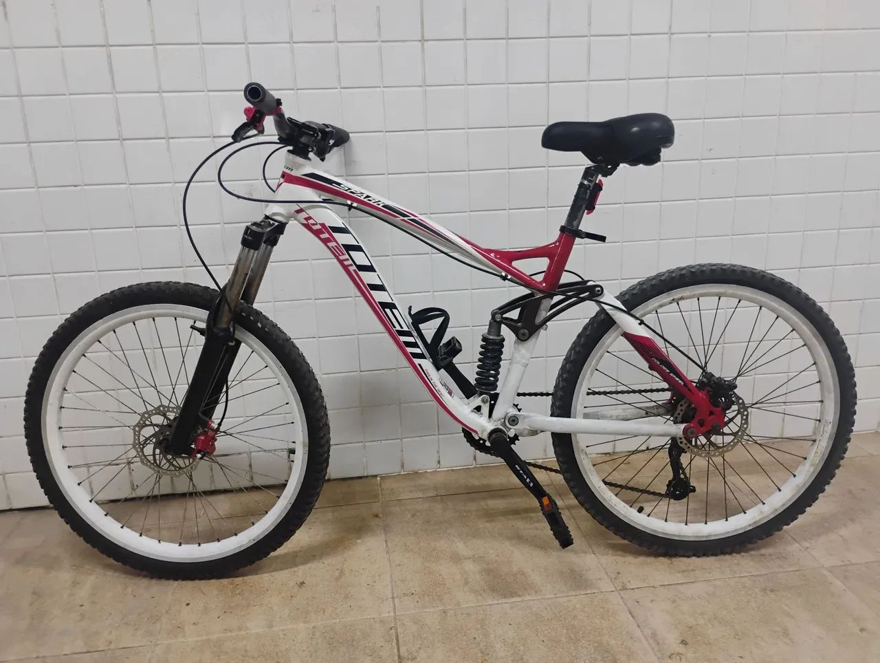 Bicicleta full / freehide/ downhill 