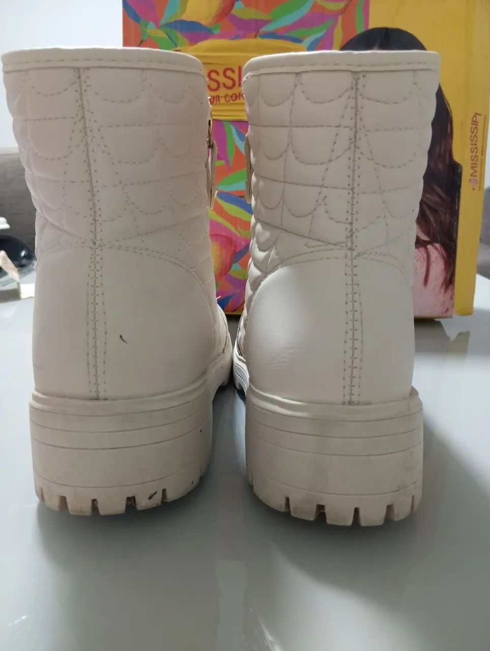 BOTA SEMI NOVA CREME  - Foto 5