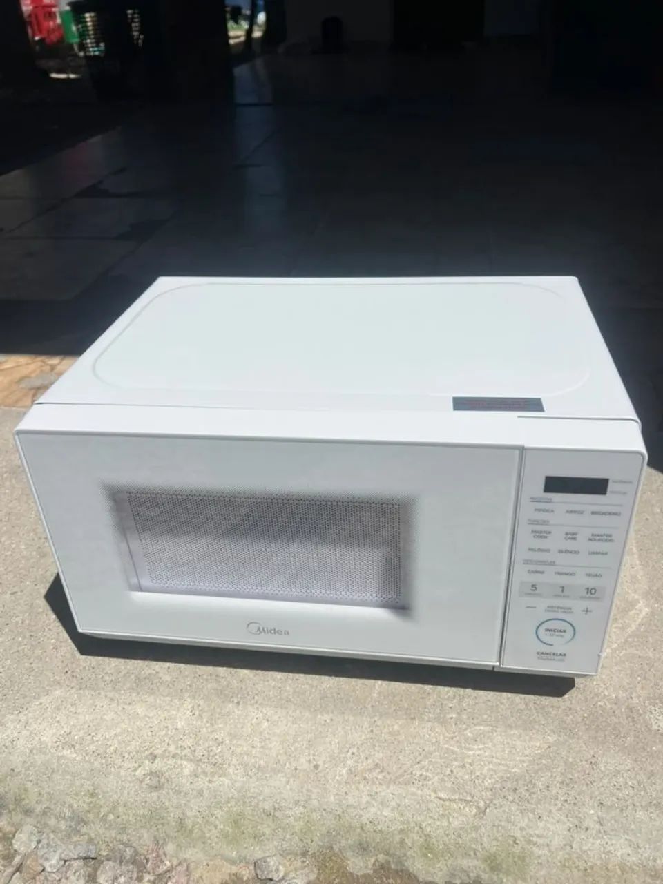 Novo, nunca usado, 