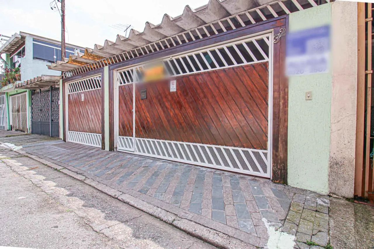 Casa comercial na Rua Martim Cabral, 32 - Sobrado  280 m²