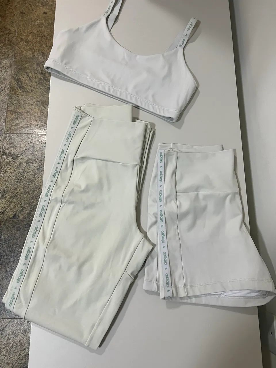 Legging Bermuda e Top Novos Alto Giro *LEIA O ANÚNCIO* - Foto 3