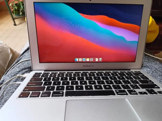 macbook air 11 2014