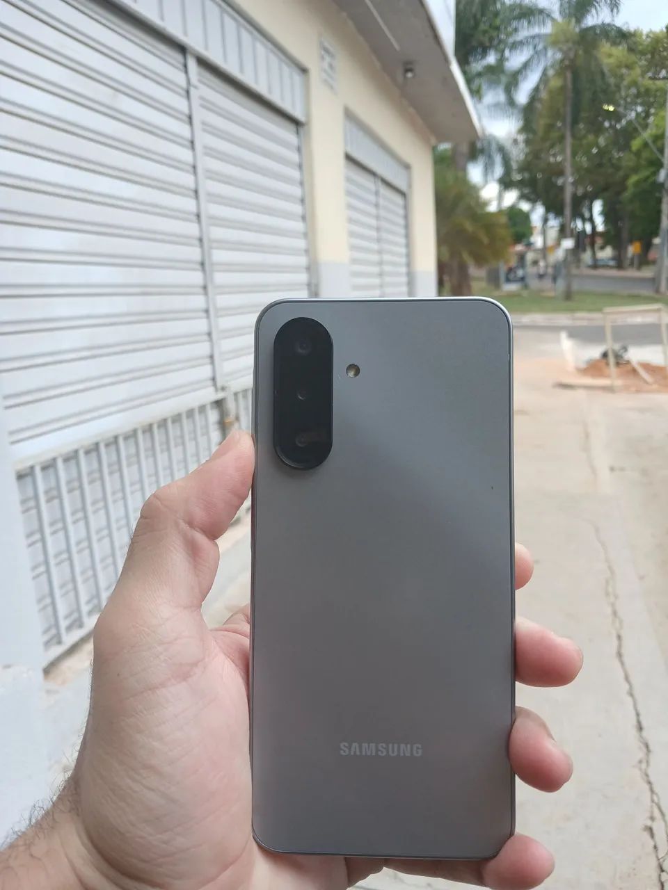 Samsung Galaxy A17 256 gigas, 8 de ram  - Foto 2