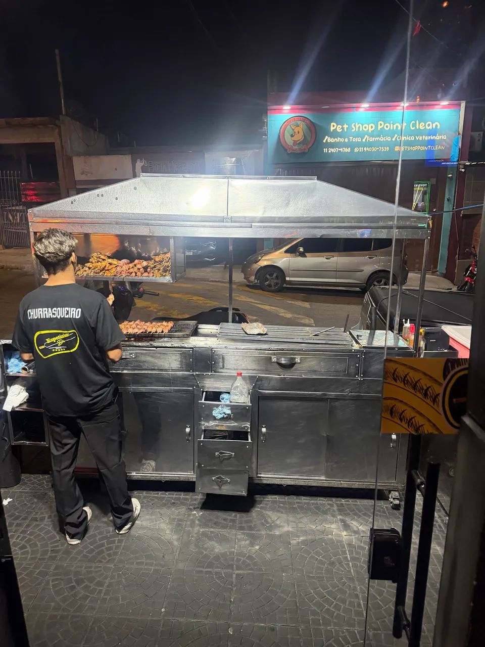 Vaga para auxiliar de serviços gerais limpeza de bar - Foto 2