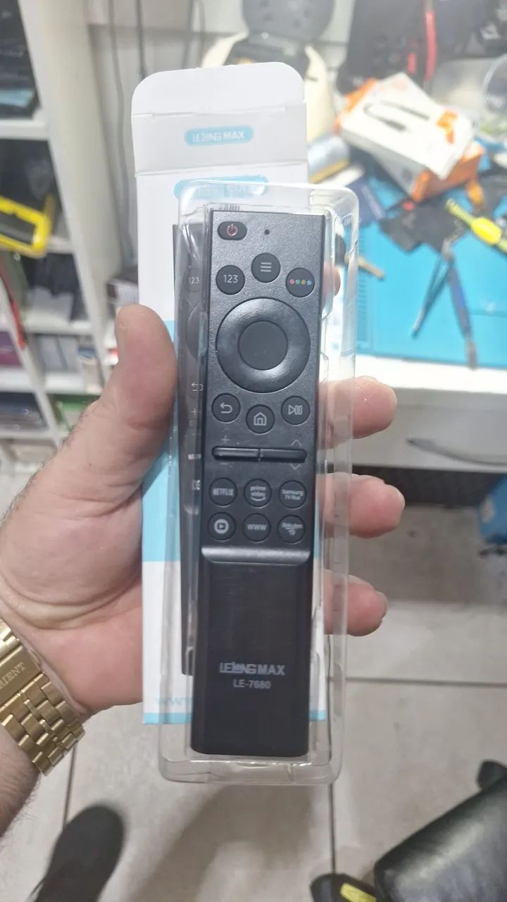 Controles de tv diversos