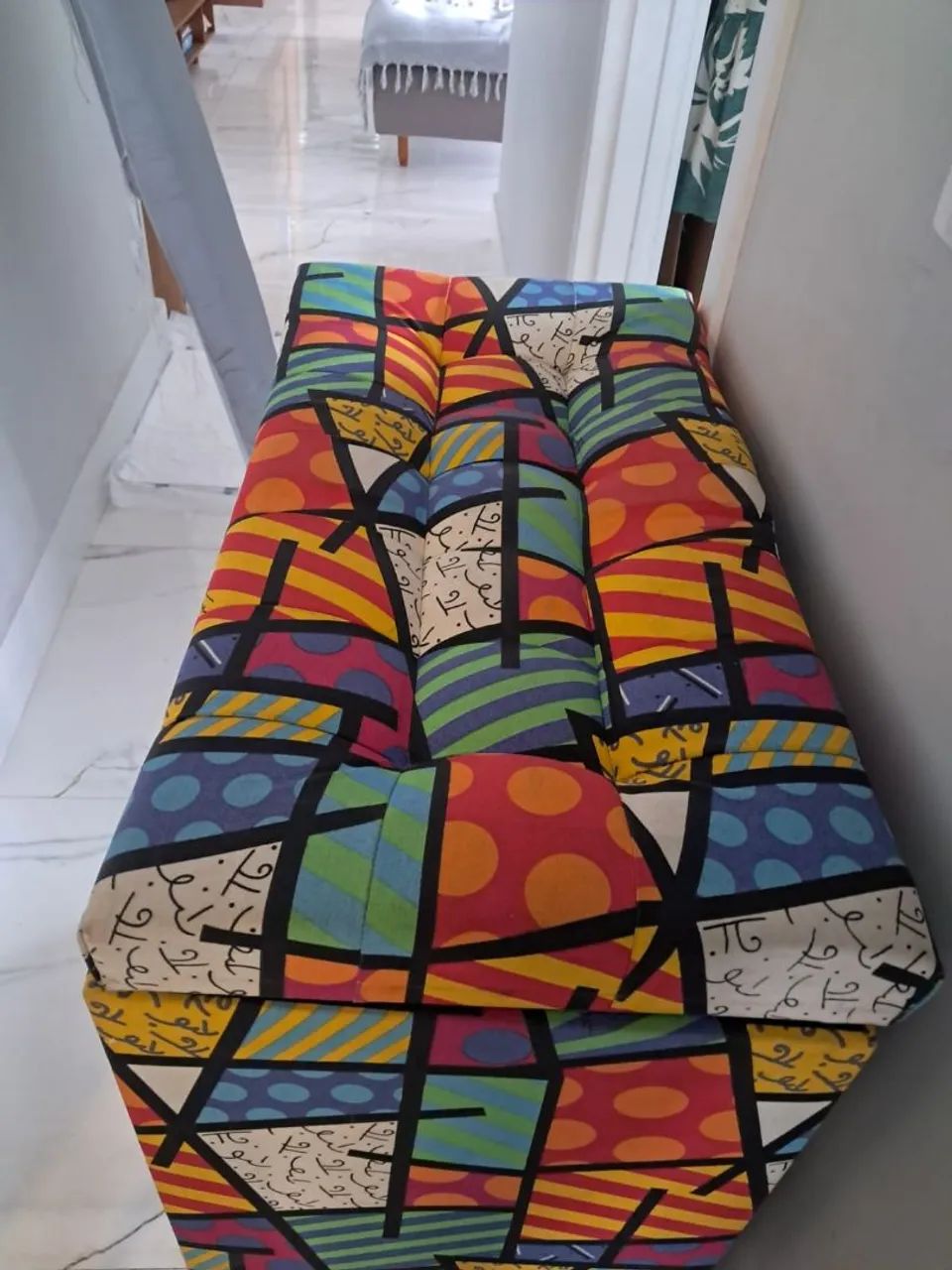 Baú para Brinquedos, em madeira e estofado  - Foto 2