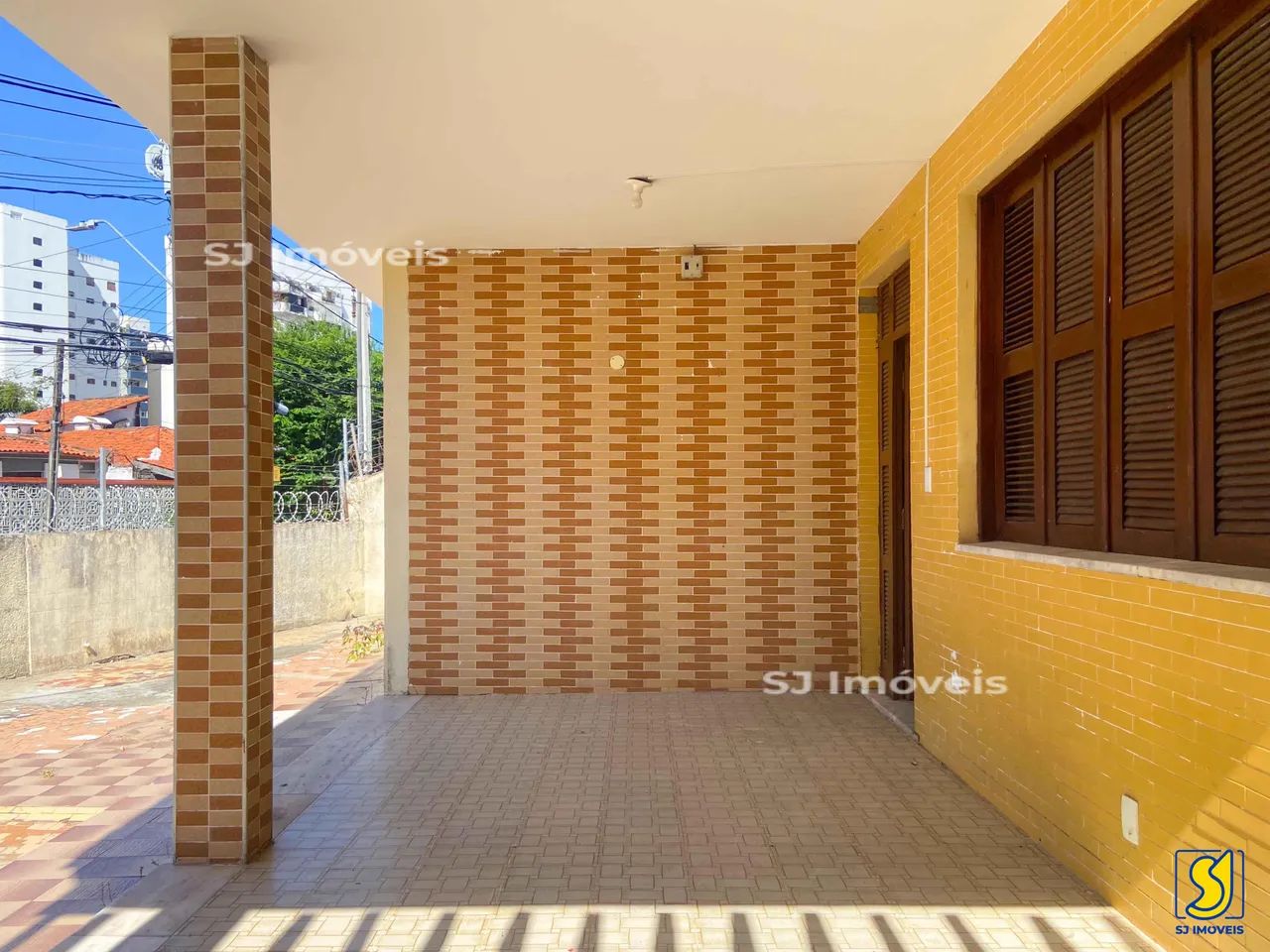 Ponto comercial com 13 salas e 5 vagas na Varjota - Foto 3