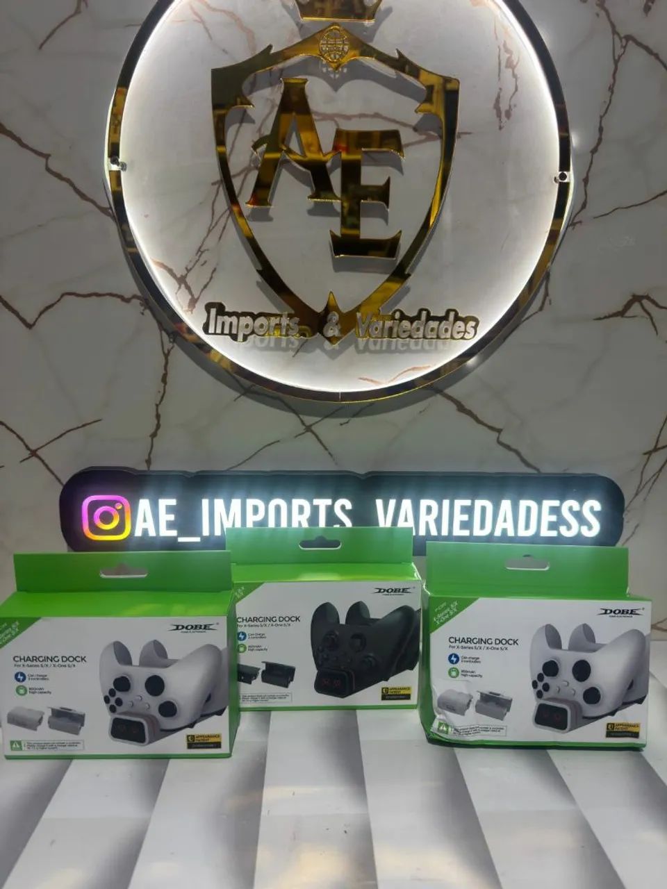Kit Base + 2 baterias controles Xbox One S e sereis S - Foto 2