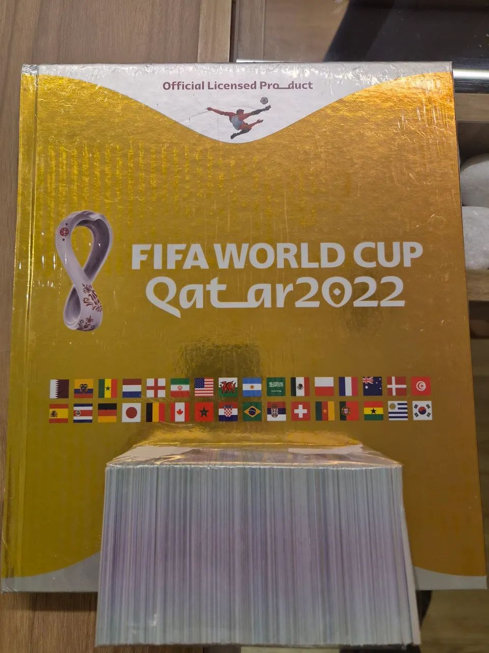 Set Album Gold copa 2022  impecável 