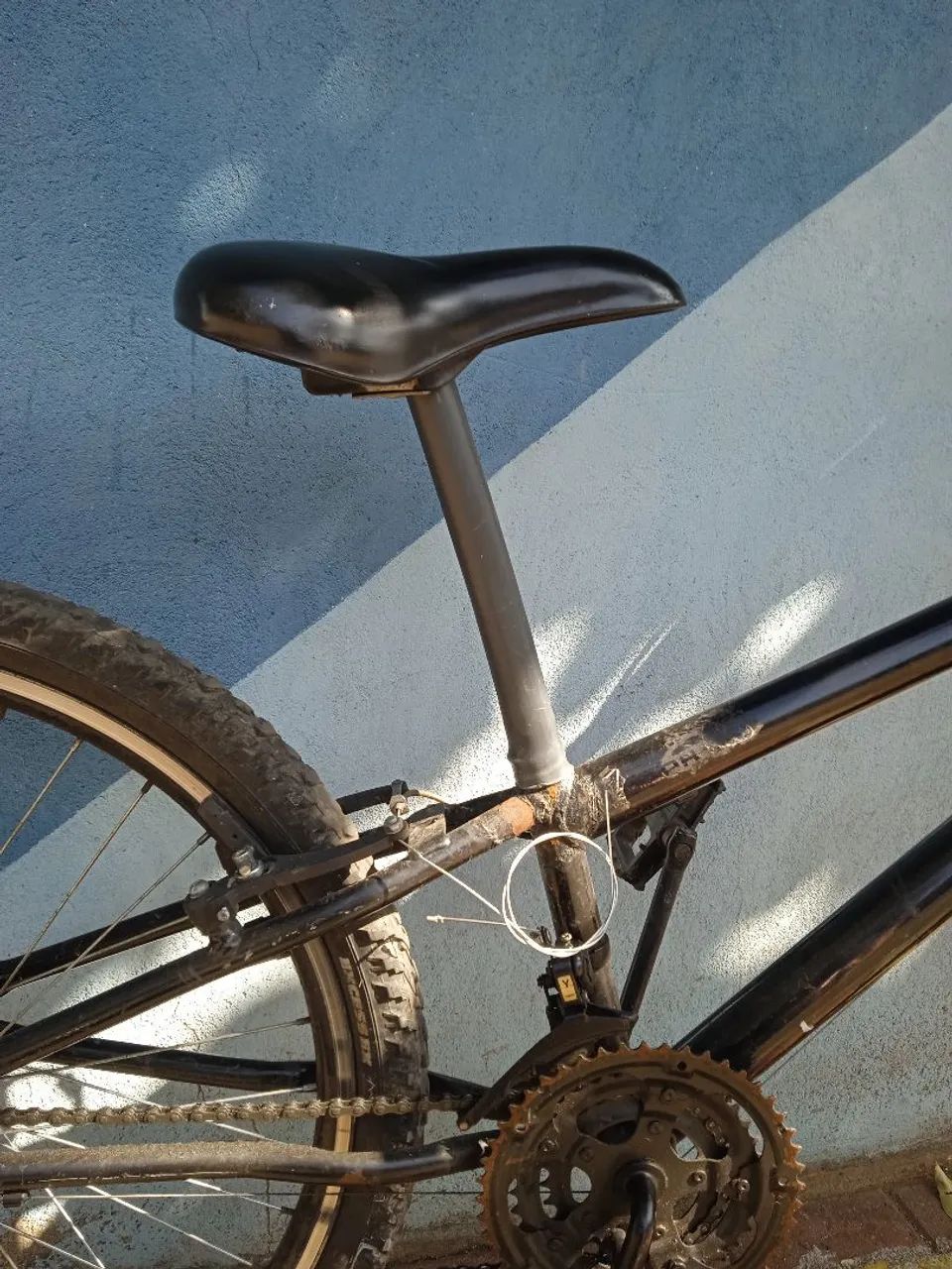 Bicicleta Shimano com marcha (Aro 26) - Foto 3