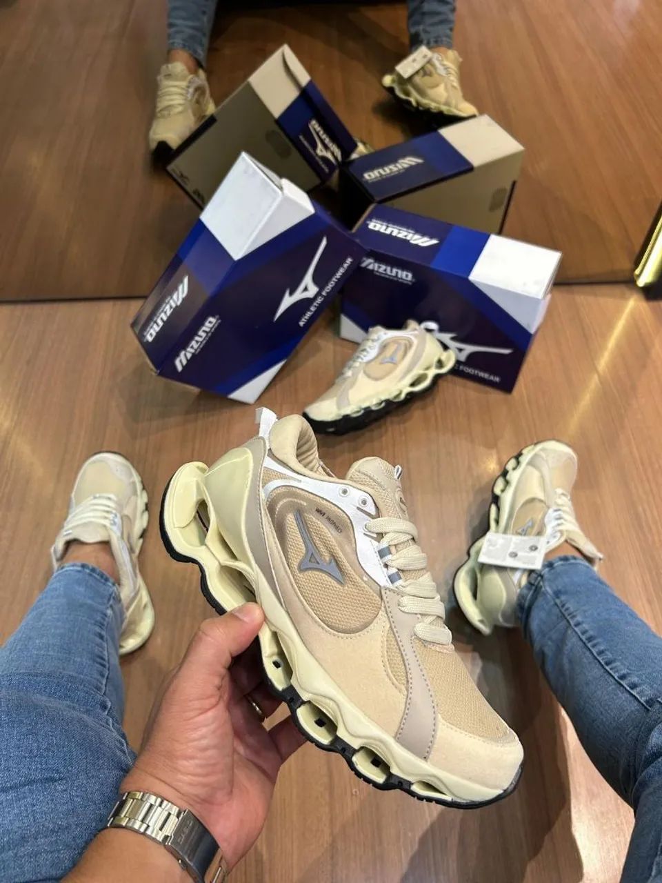 Tênis mizuno  wave beta  - Foto 2