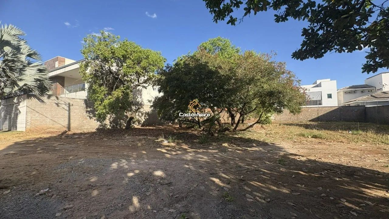 Lote Residencial - 450 m² - Plano Diretor Sul