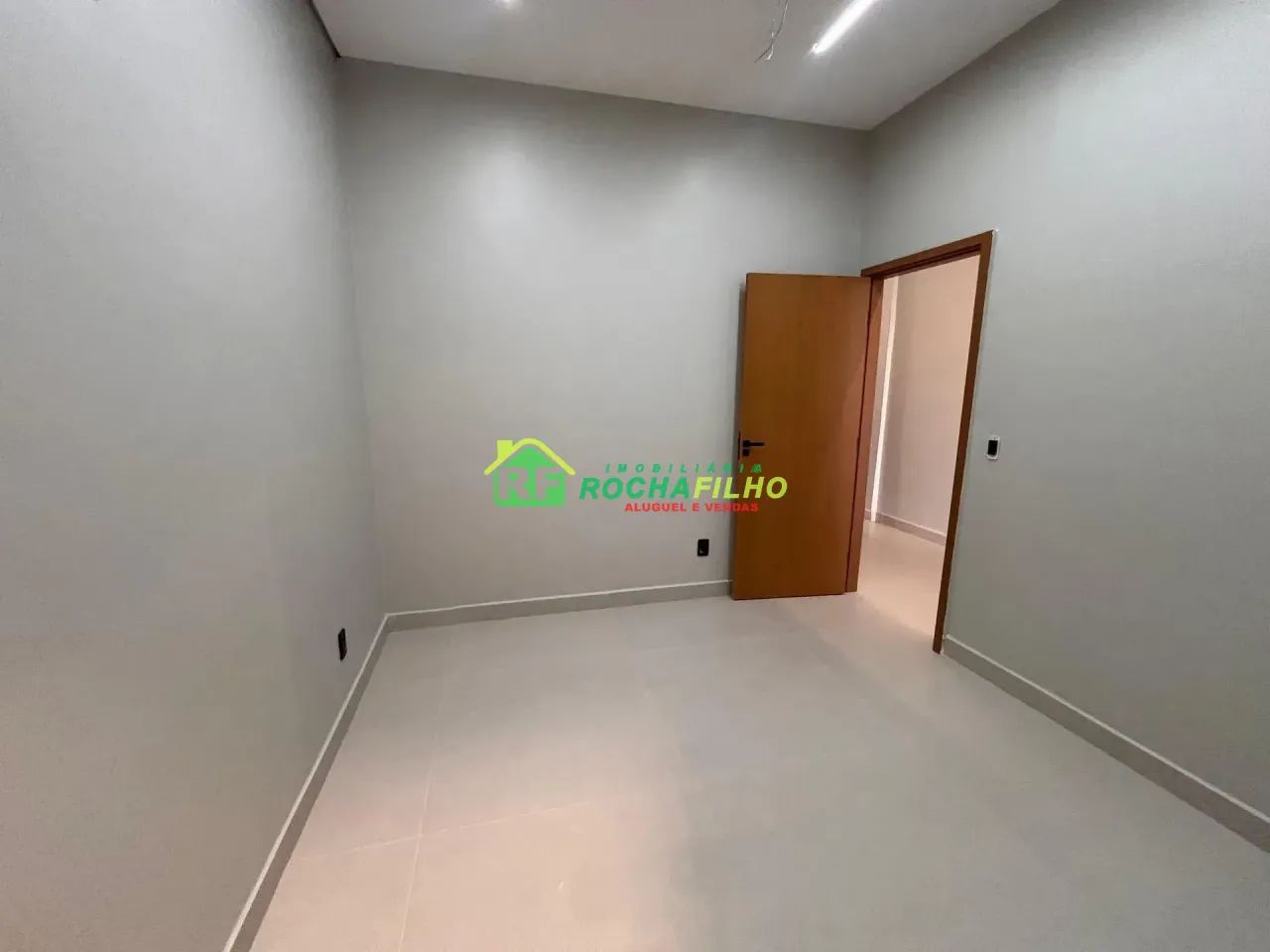SALA COMERCIAL MOBÍLIADA NA ZONA LESTE. - Foto 5