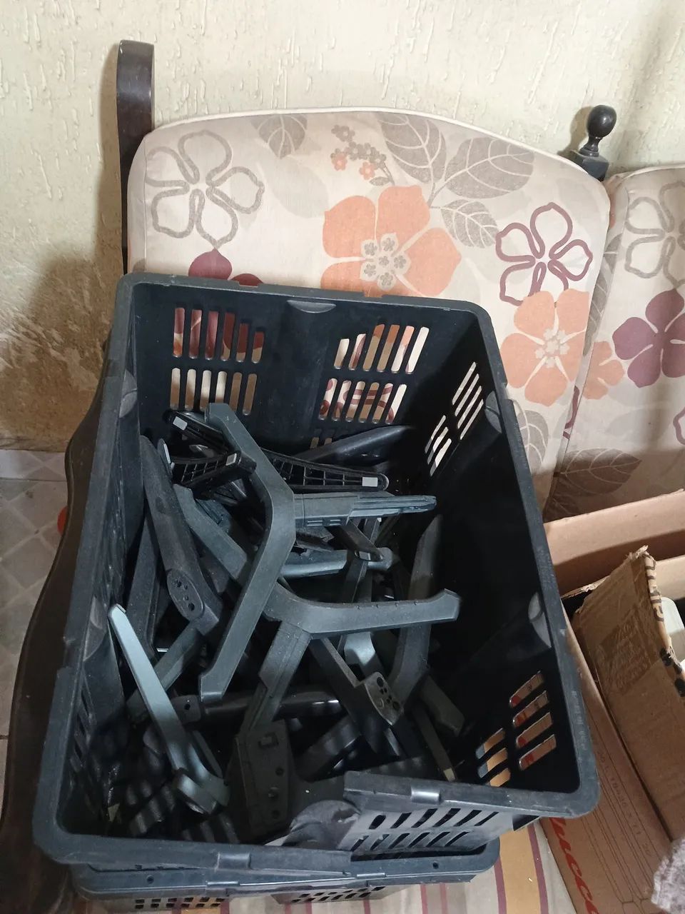 Pé de tv, 10 cada unidade  - Foto 2