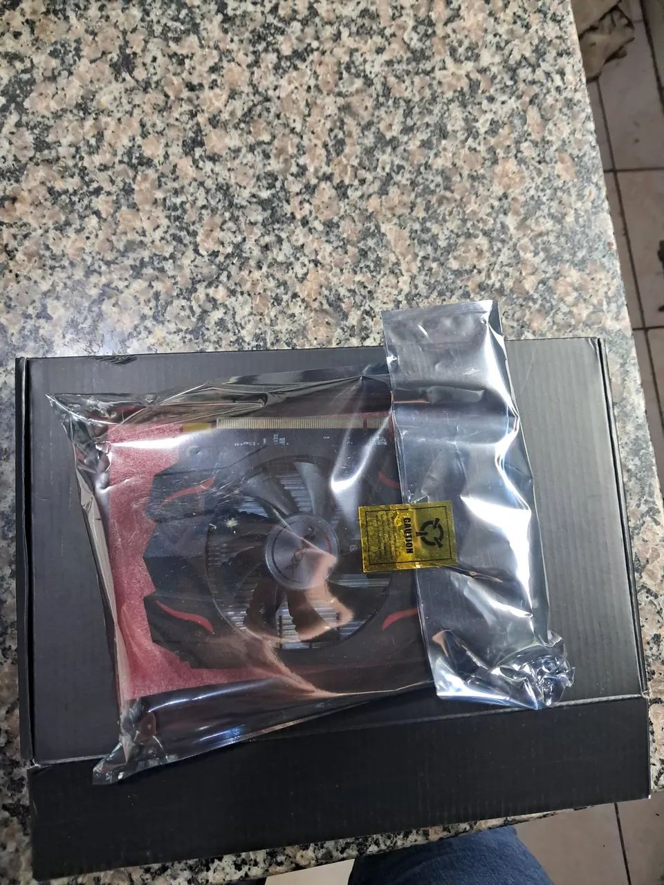Placa de video amd Rx550 4gb - Foto 4