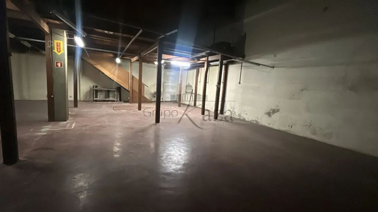 Oportunidade - Galpão Comercial - Jacareí - Parque Itamarati - 450m². - Foto 2
