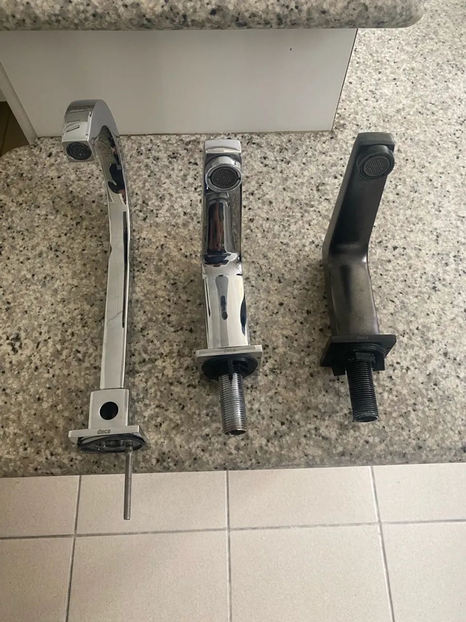 Torneiras Deca com sensor automático 