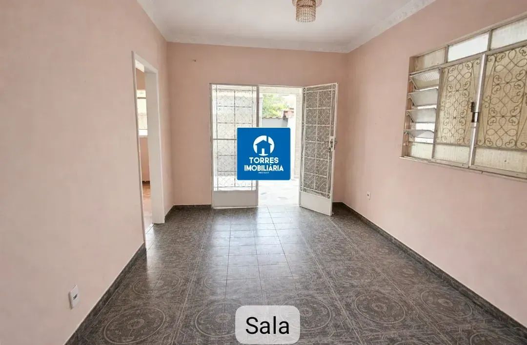 Casa 2 quartos  na Travessa Leonídia - Foto 2
