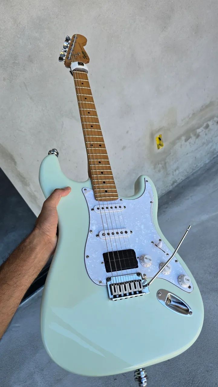 GUITARRA FENDER SQUIER DELUXE - Foto 5