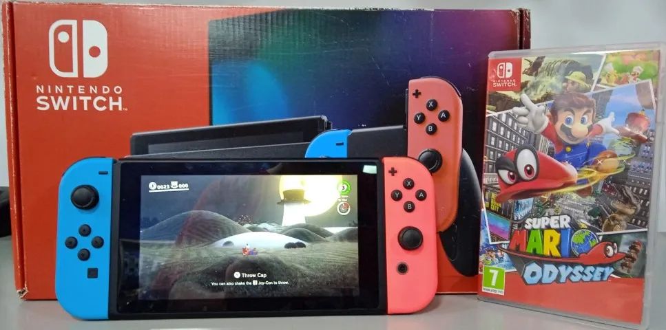Nintendo Switch com vários jogos e garantia de 01 ano.