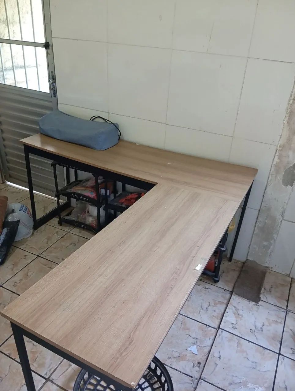Mesa em L