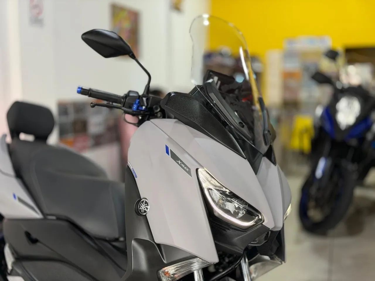 YAMAHA XMAX 250 - Foto 2