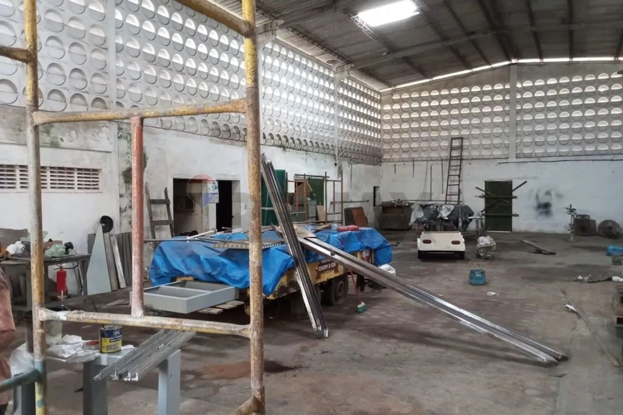 "Galpão de 360m² no Tabuleiro do Martins" - Foto 4