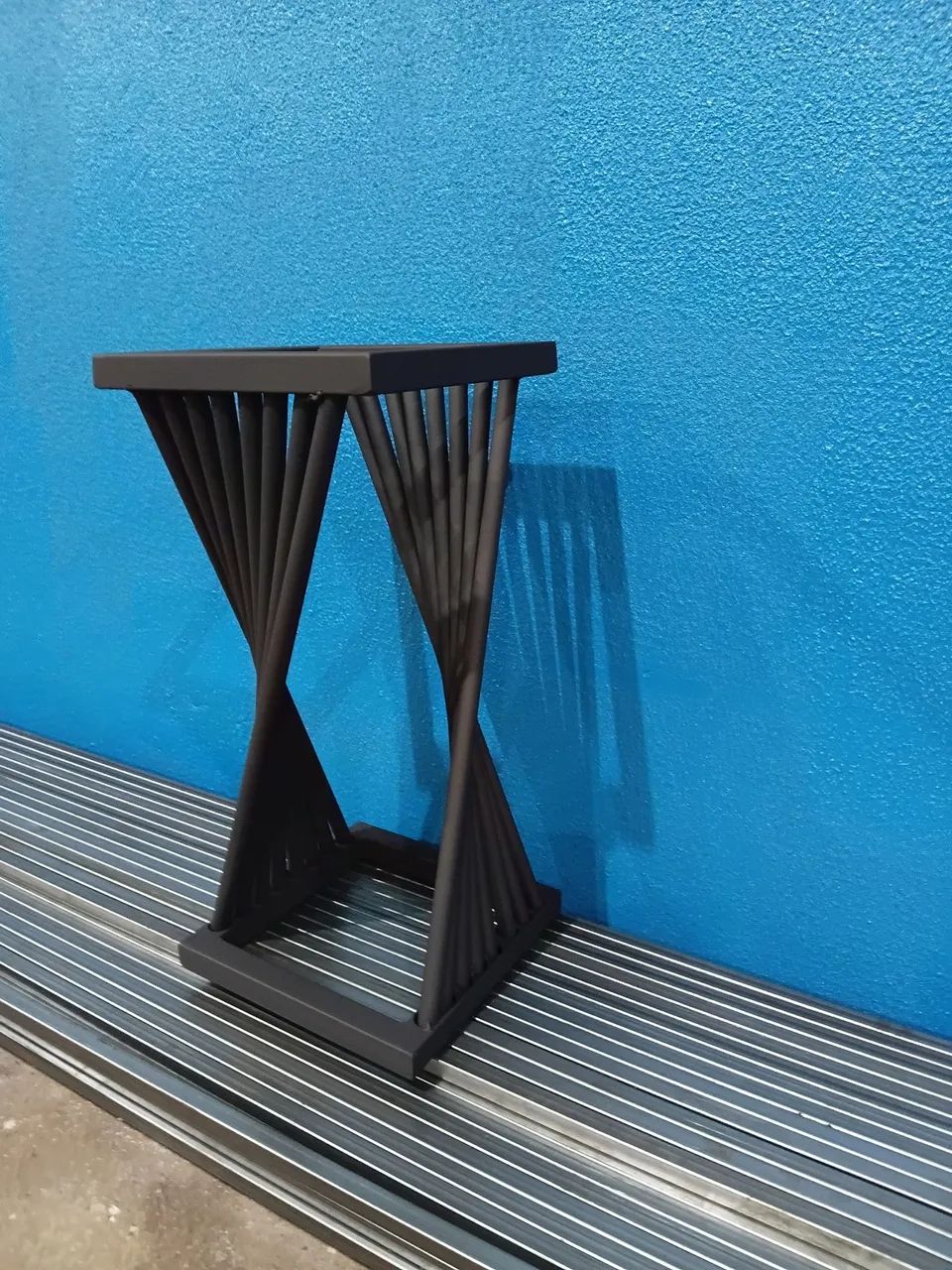 Banquetas e mesas de centro qualquer modelo. - Foto 2