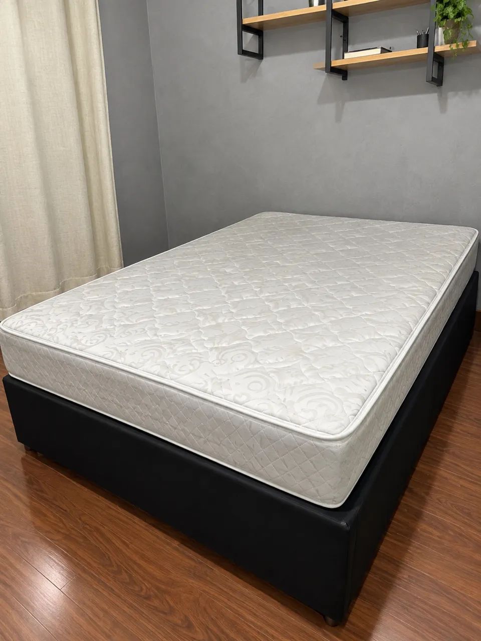 ? CAMA COM BAÚ + COLCHÃO ? R$ 1.000 - Foto 4