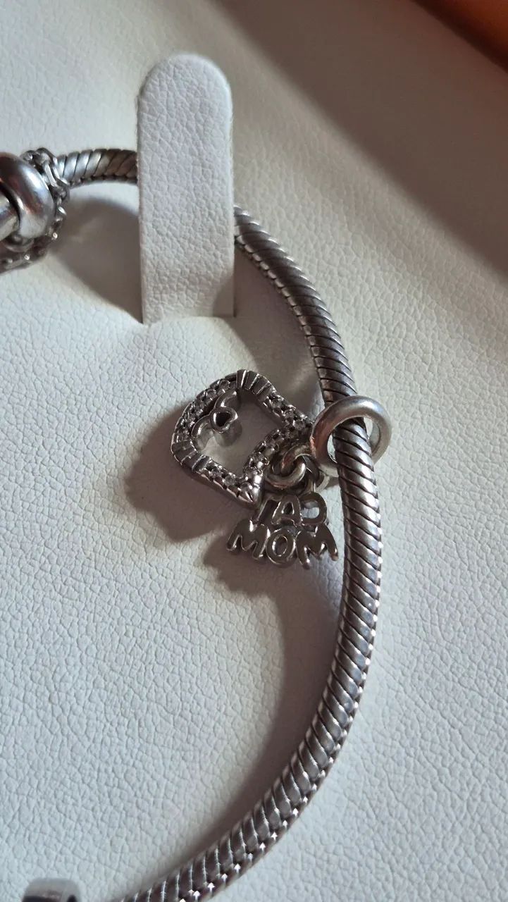 Pulseira Life Vivara original com 2 berloques - Foto 5