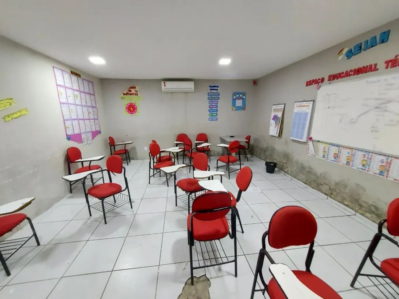 Excelente imóvel comercial de 876,75  metros quadrados em Ótima localização para venda - Foto 9