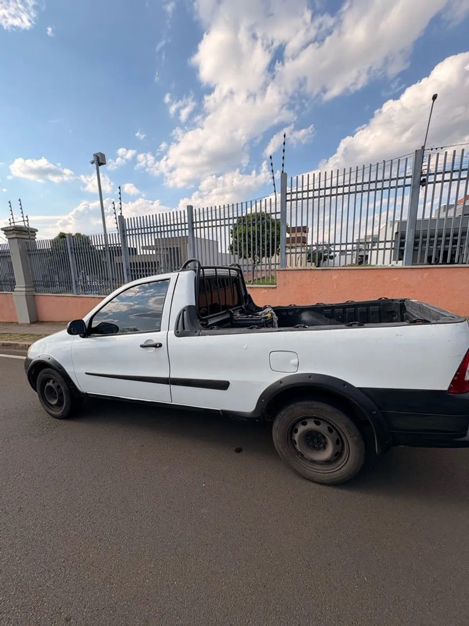 Fiat Strada 1.4 MPI Fire Flex 8V CS 2012 - Foto 2