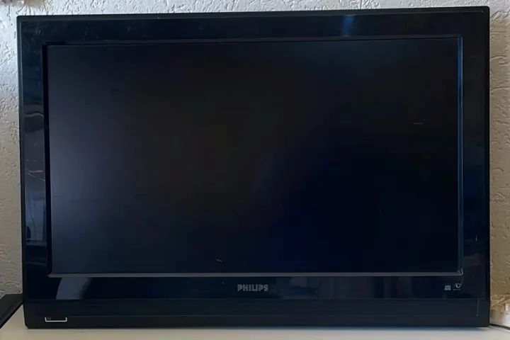 ? TV Philips 32" LCD - Bom Estado - Foto 4