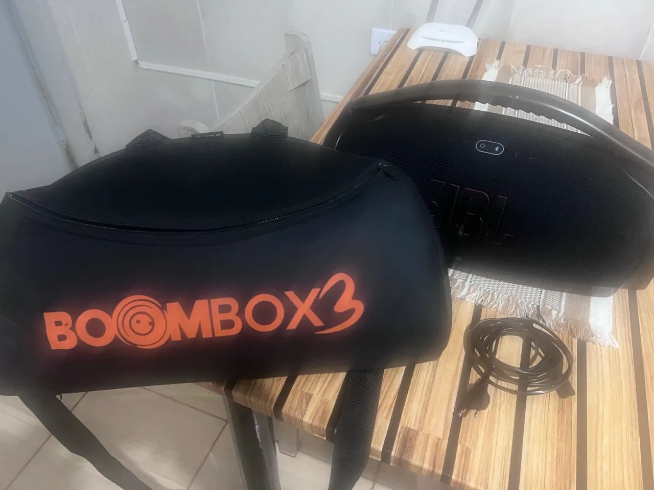 Caixa de som JBL BOMVOX 3  - Foto 4