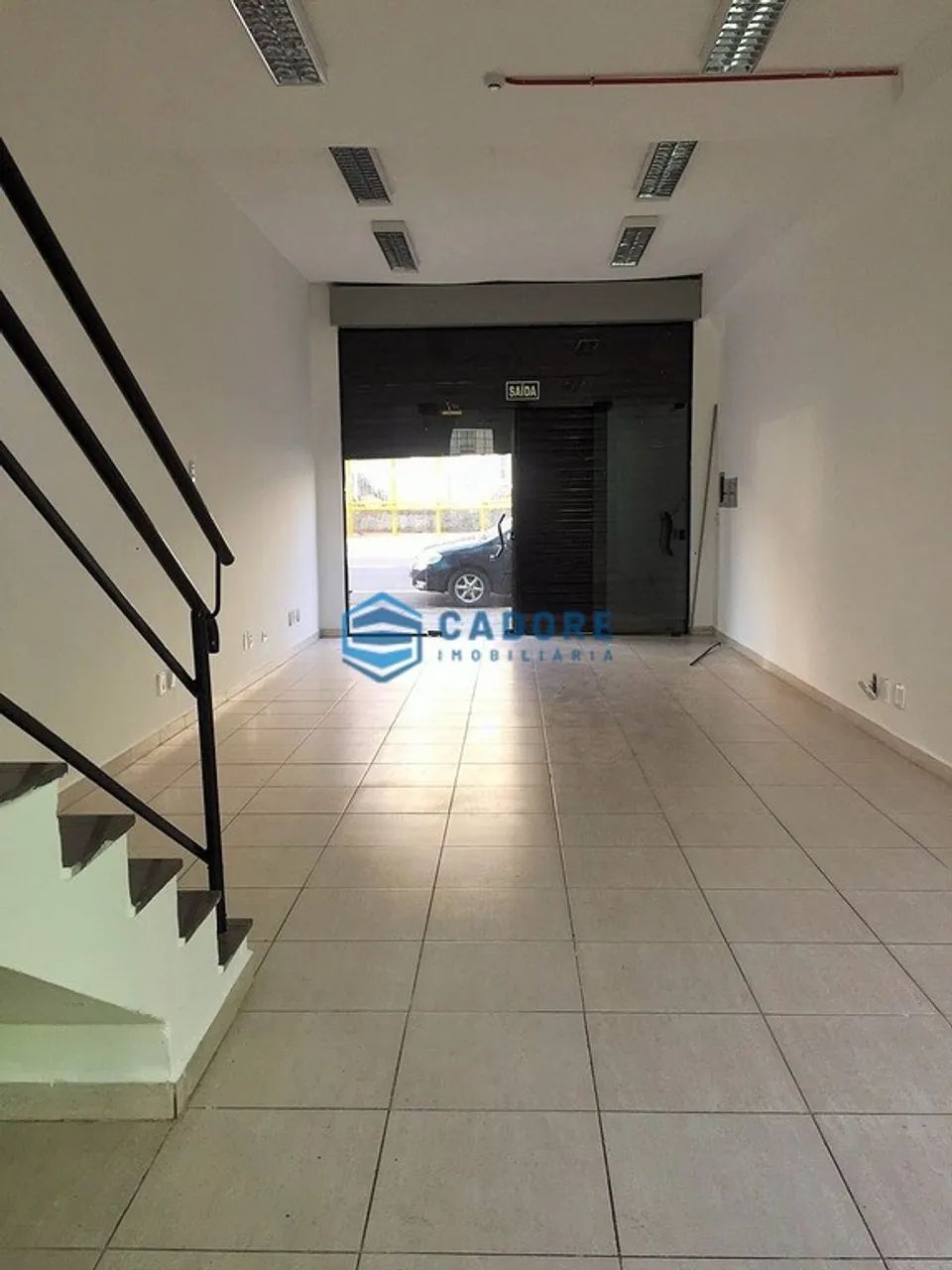 Sala Térrea, para locação no Centro