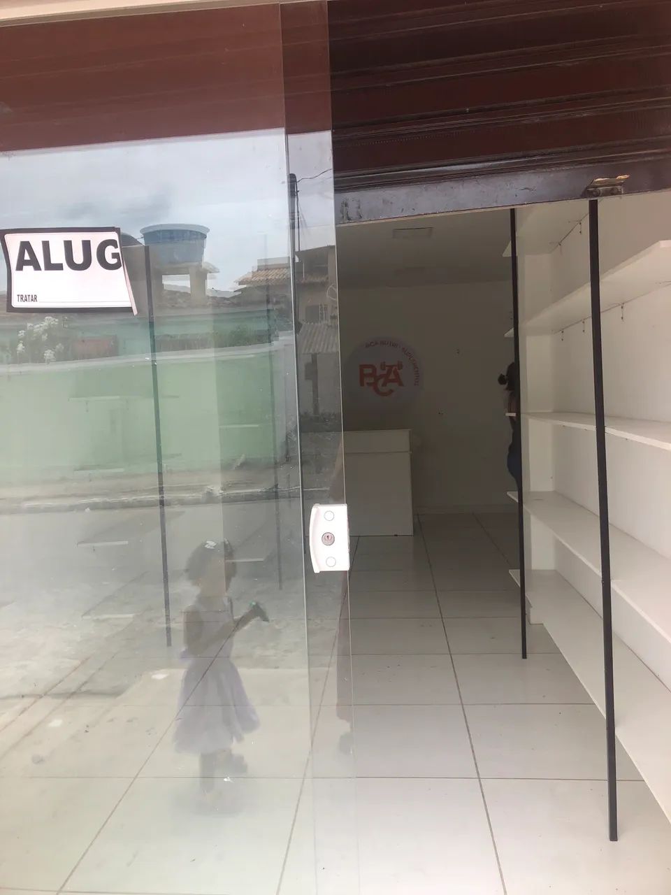 Alugo ponto comercial 