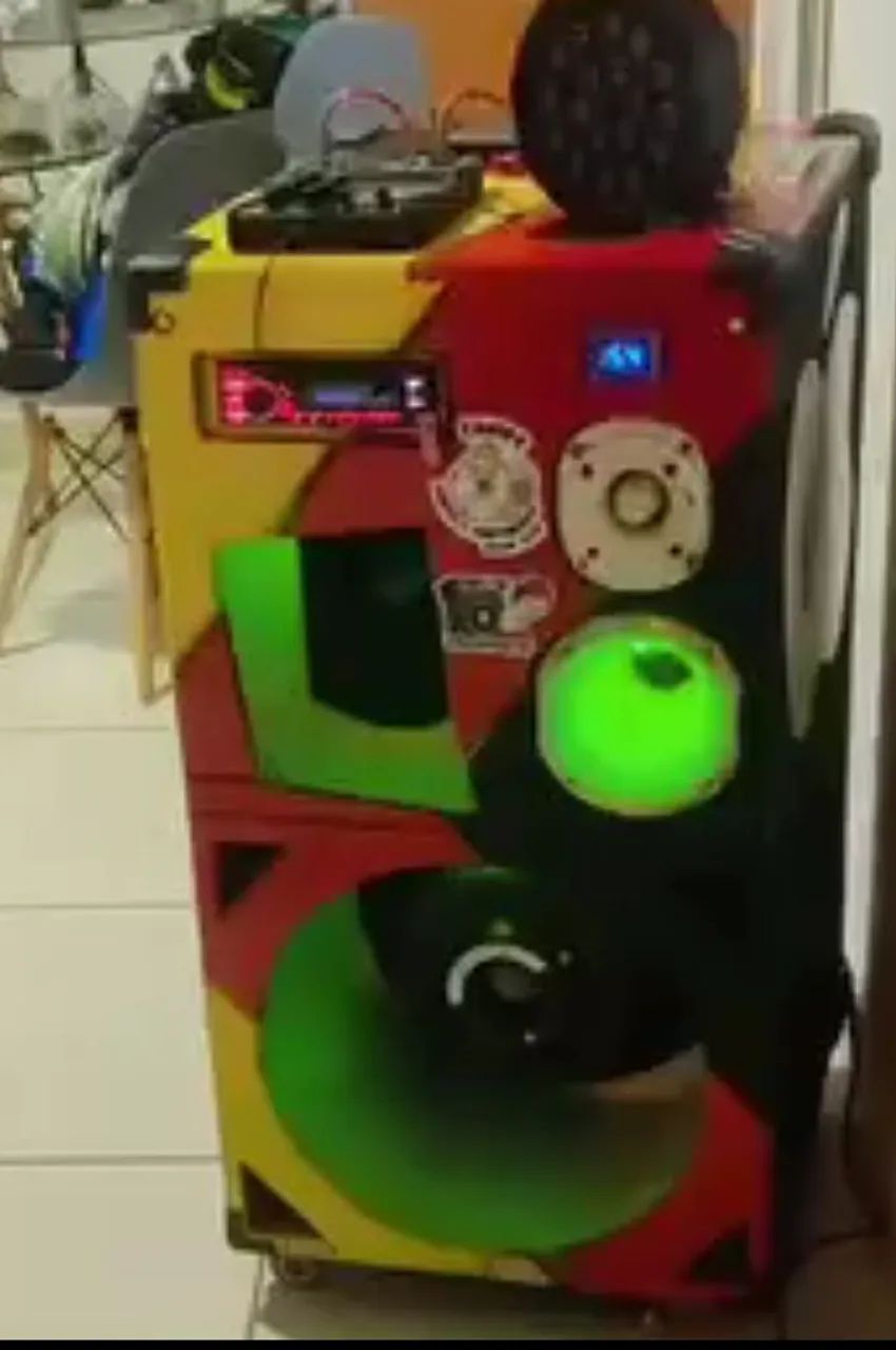Vendo caixa 