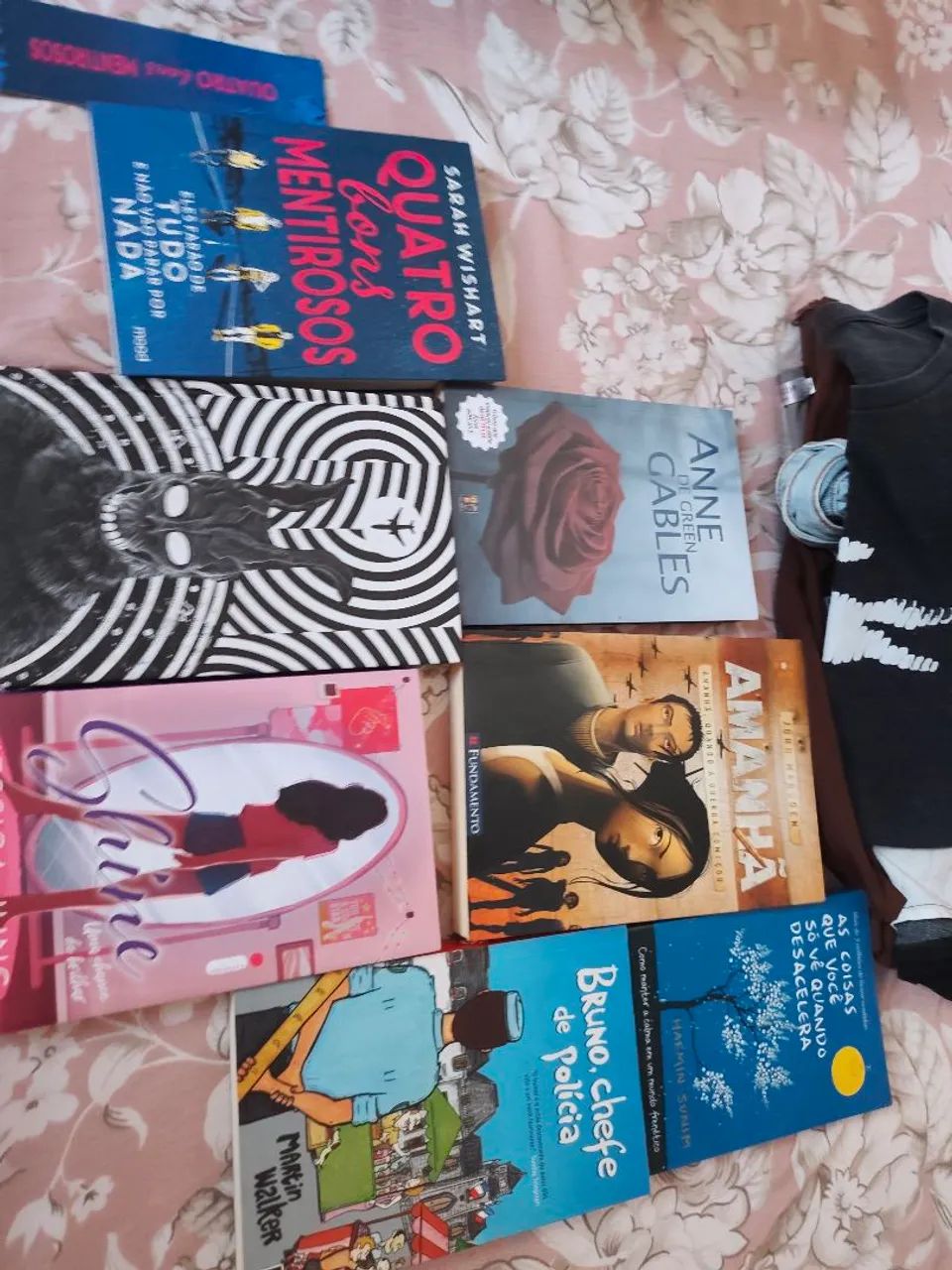 Livros aleatórios  - Foto 5