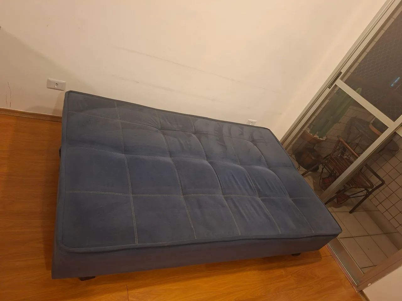 Sofá-cama reclinável azul - USADO - Foto 3