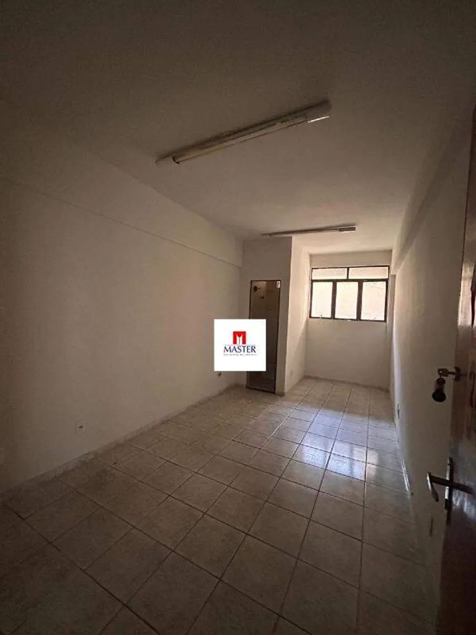 Sala para aluguel no Bairro Dom Bosco, em Belo Horizonte - Foto 2