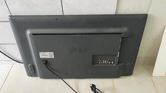 TV LG 39" - Foto 2