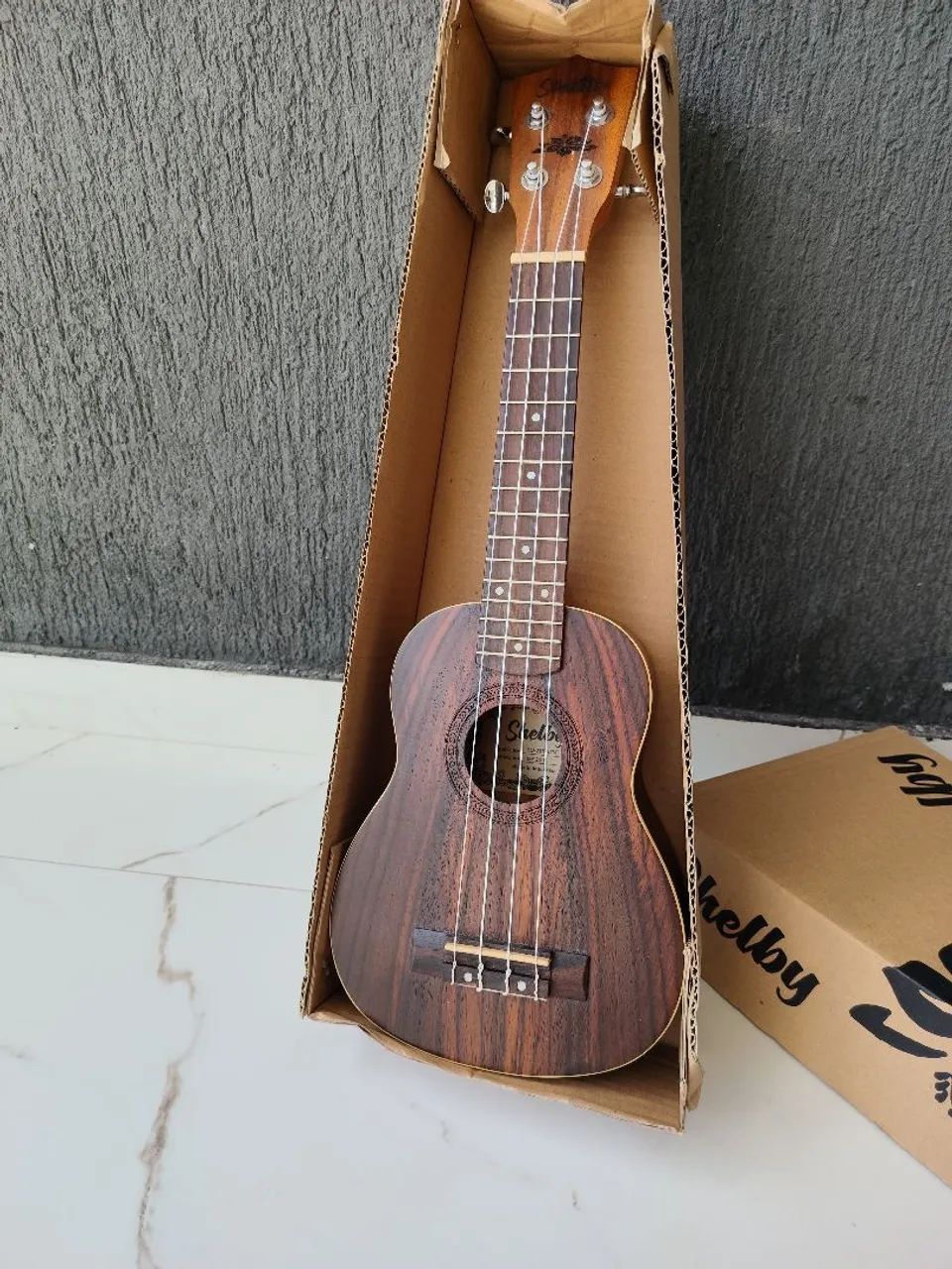 Ukulele 