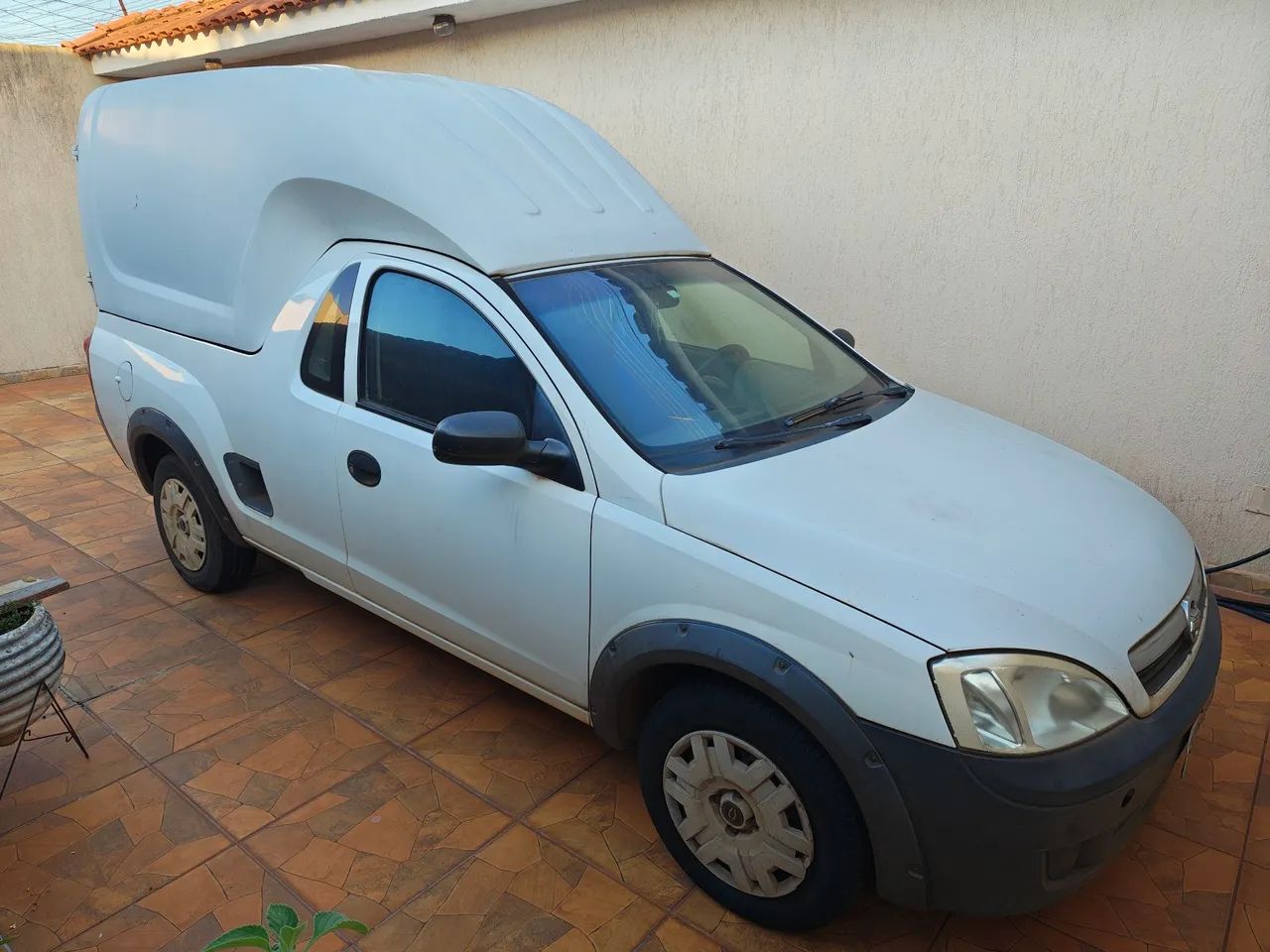 Chevrolet Montana 2010