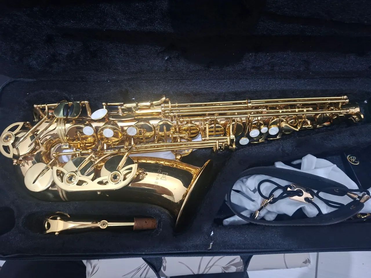 Saxofone Saxofone Michael.  - Foto 3