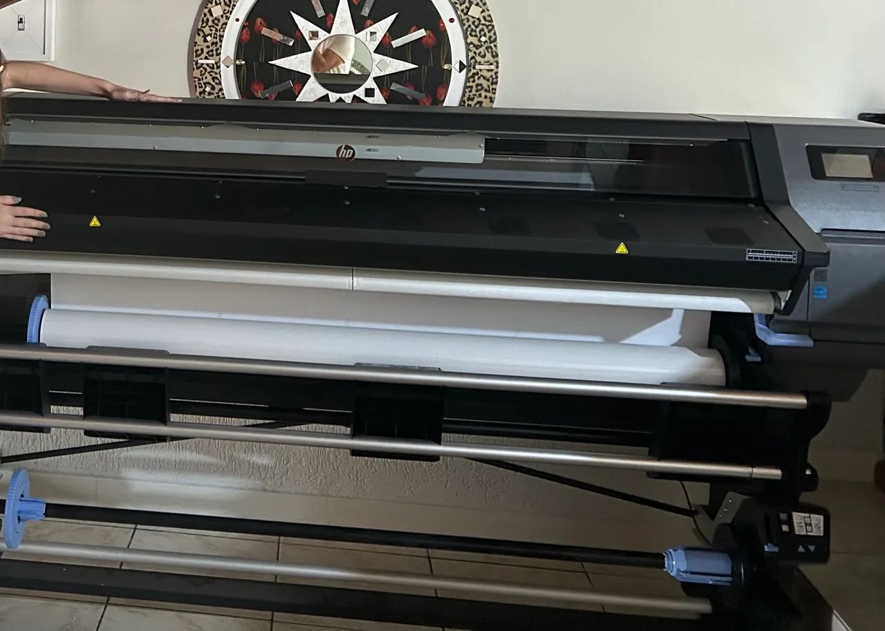 HP Latex 335 - Excelente Estado - Completa