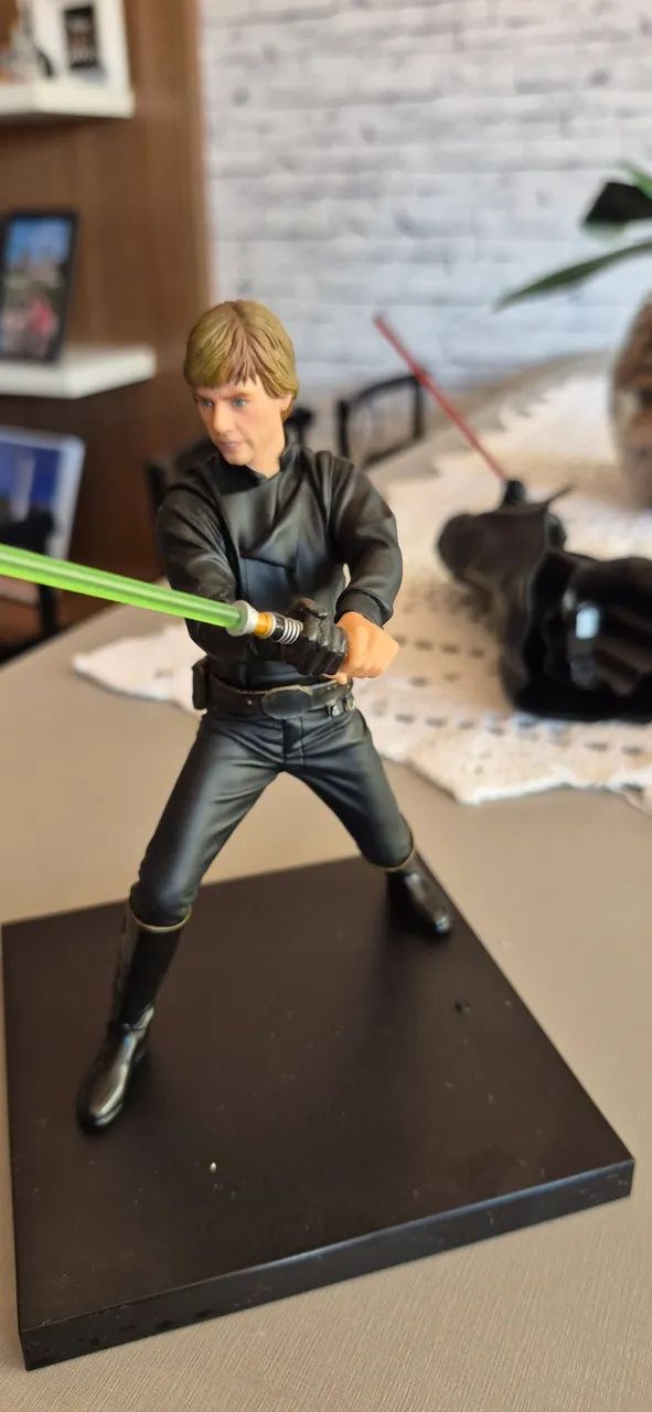 Estátua  Luke Skywalker Kotobukiya  1/10