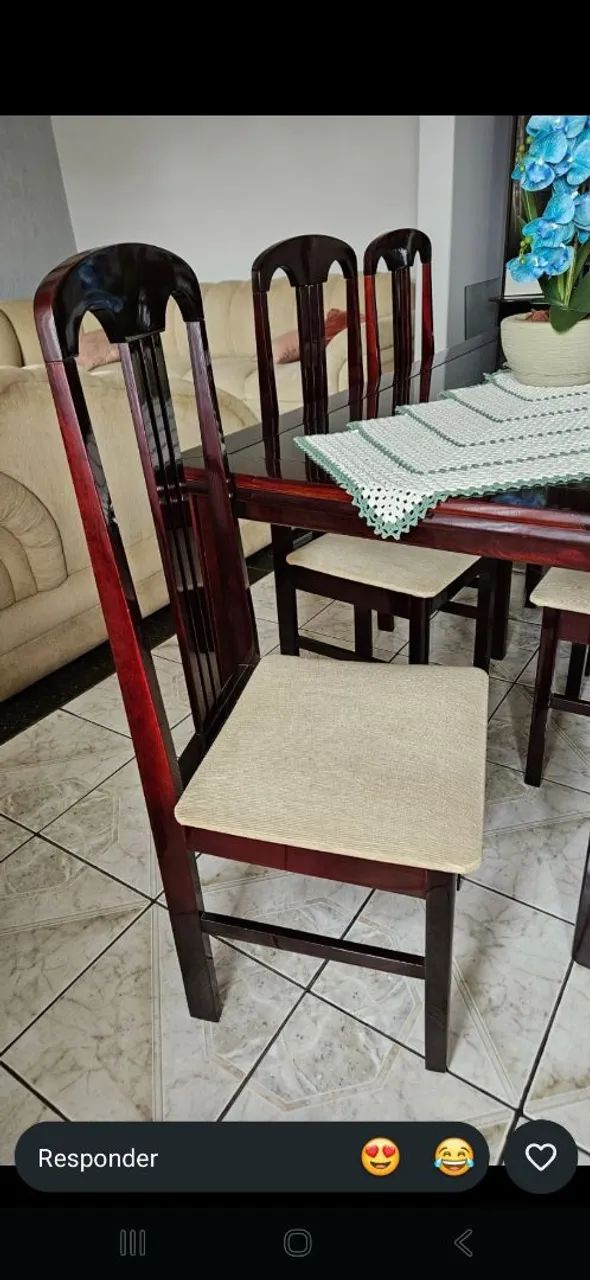 Sala de jantar: mesa com cadeiras + buffet com espelho - Foto 5